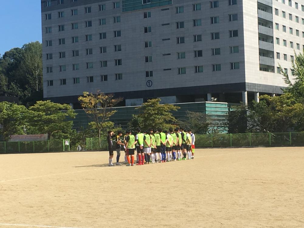 18년도 체육대회 축구 본선 사진1