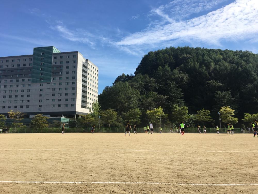 18년도 체육대회 축구 본선 사진4