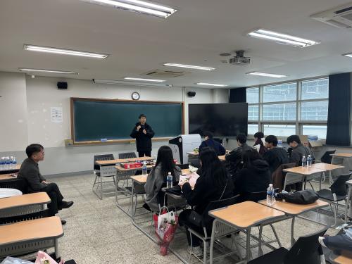 [경찰경호학전공] 2025-전기 학위수여식 진행