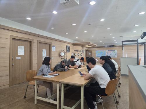 3학년 재학생 간담회