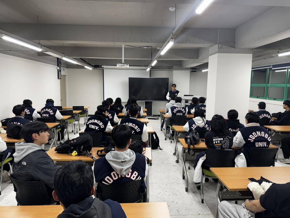 2025-2학기 종강총회 사진1