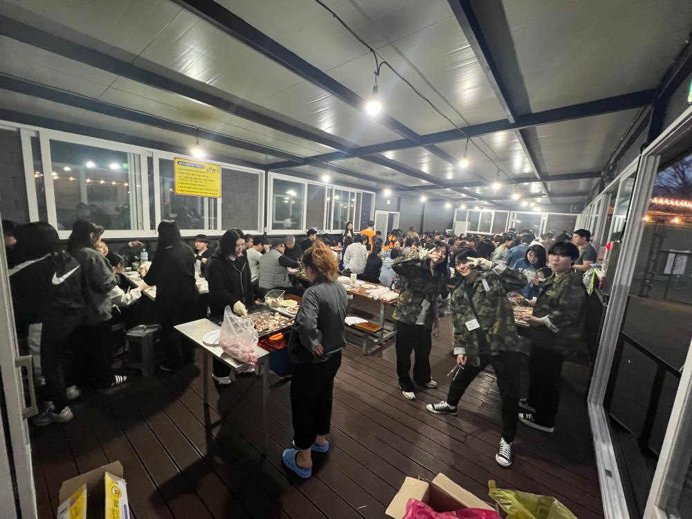 23학년도 연극영화학과 MT 사진5