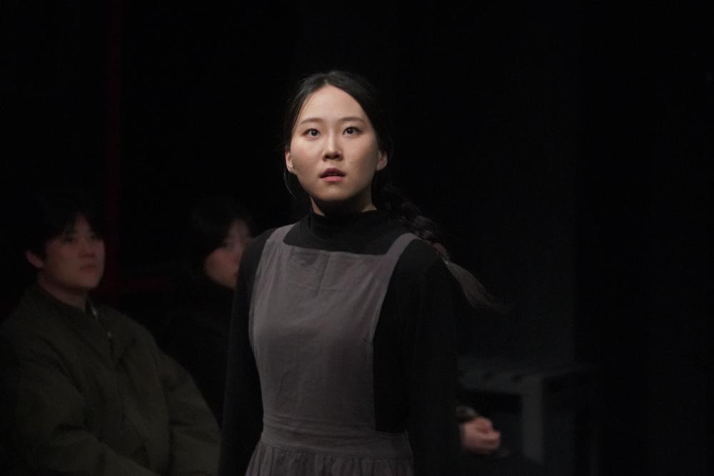 2025 졸업 연극 <시련> 사진11