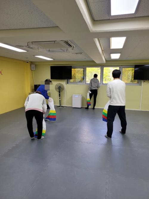 [행복한우리복지관] 2021년 4월 치료프로그램 봉사활동 