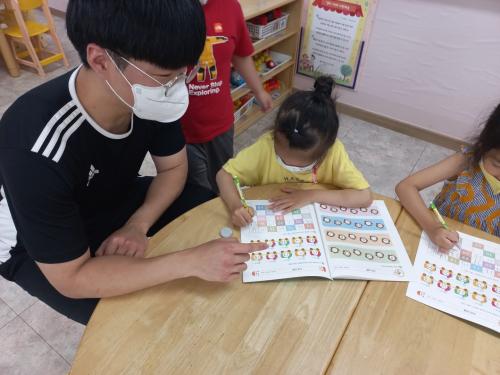 [대전광역시립둥지어린이집] 2022년도 6월 NEST 텃밭생태놀이 봉사활동