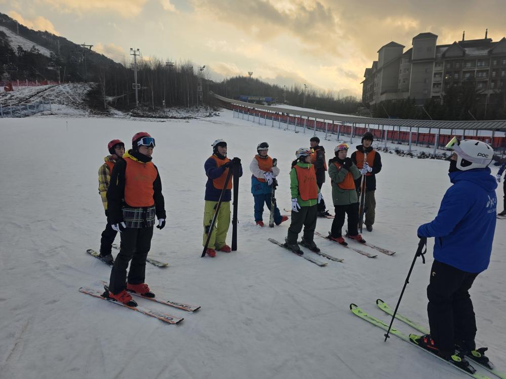 ❄️전공으로 즐기고 현장에서 배우다! 동계스포츠 스키캠프 ⛷️✨ 사진2