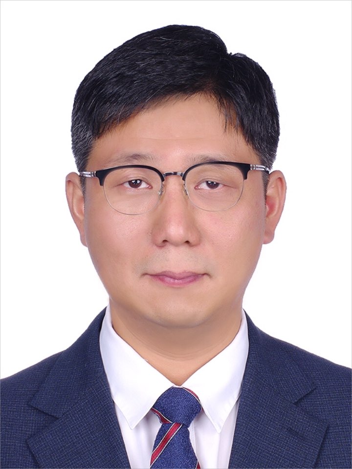 김기룡 교수 사진